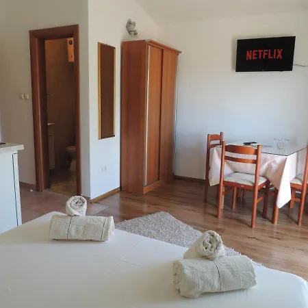 Nika Apartment